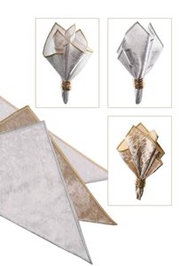 מפיות קטיפה מגיעה במארז של 6