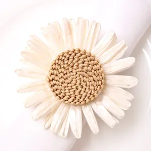 חבק פרח מעוצב