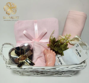 סלסלה לבייבי